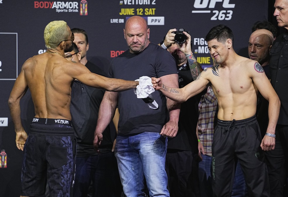 Serão realizadas duas lutas pelo cinturão no UFC 263 (Foto: Getty Images)