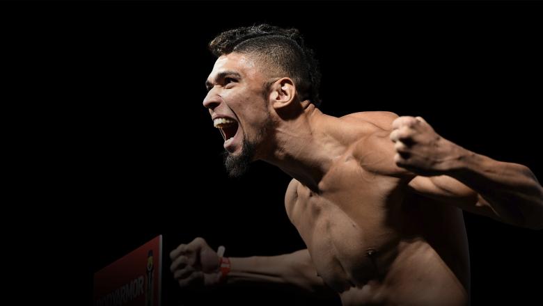 Johnny Walker possui três derrotas nas últimas quatro lutas (Foto: Getty Images)