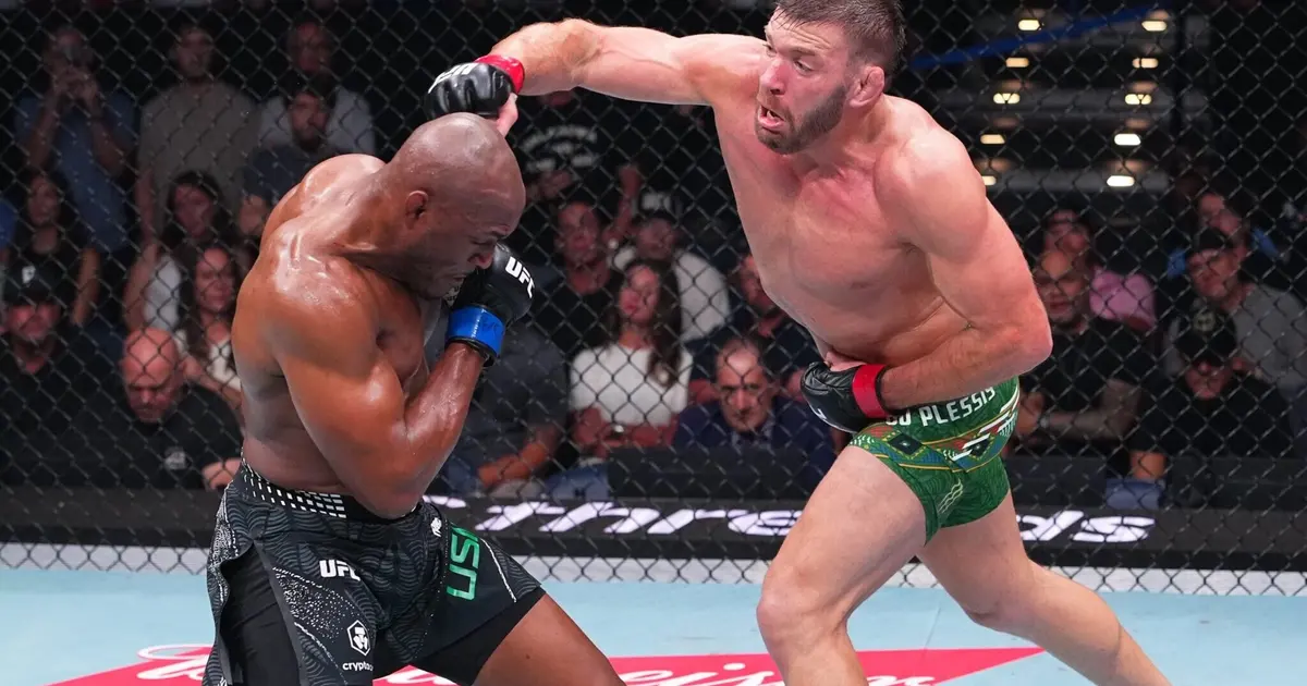 Du Plessis triunfa sobre Usman em emocionante confronto no UFC Oklahoma City