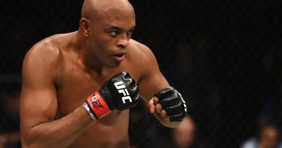 Islam Makhachev busca superar recorde de Anderson Silva no UFC 330