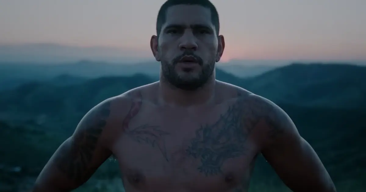Glover Teixeira elogia inteligência de Alex Poatan e fala sobre sua volta ao UFC