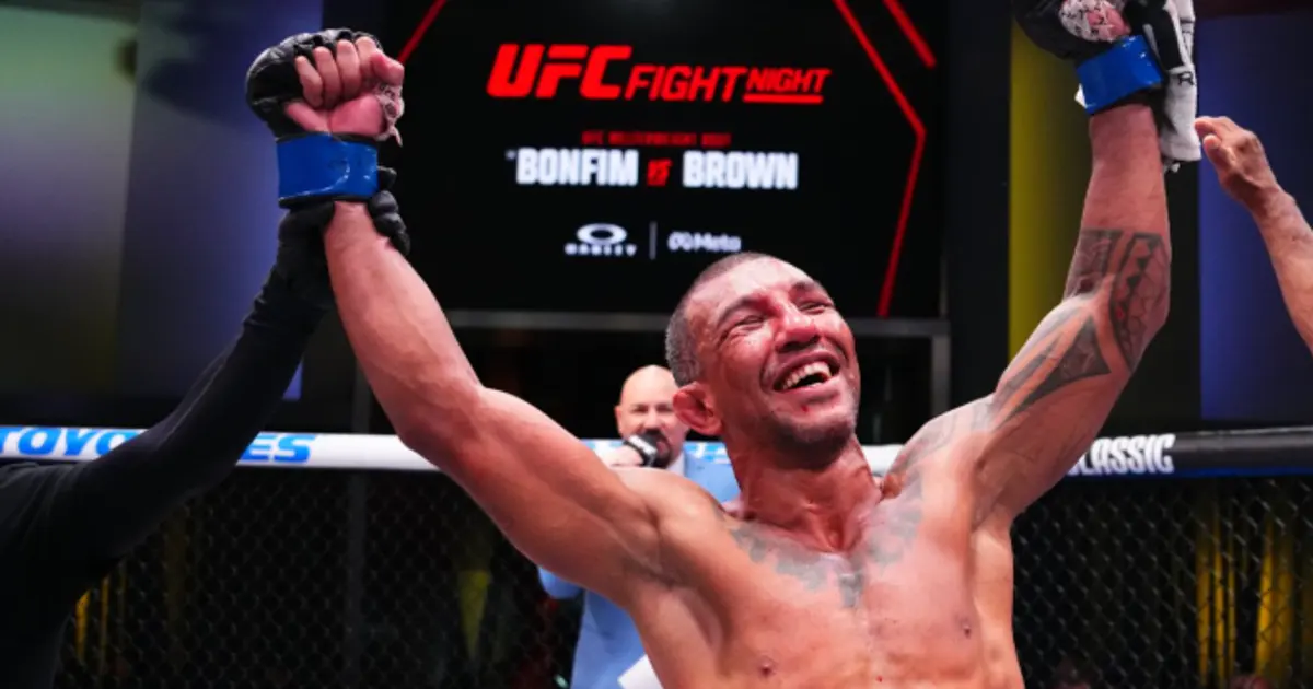 Raoni Barcelos revela possíveis adversários após luta no UFC Vegas