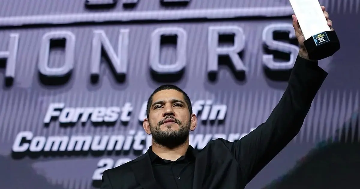 UFC 334: Gane e Hokit disputam cinturão dos pesados sem Poatan