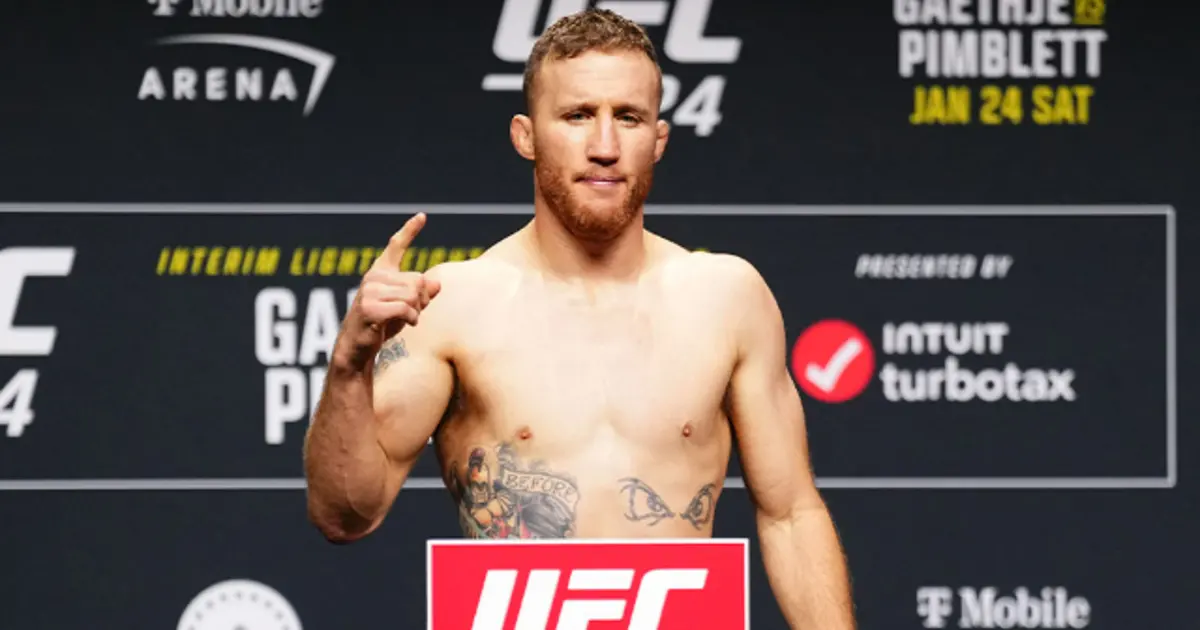 Justin Gaethje ignora revanche com Charles Oliveira e mira Conor McGregor