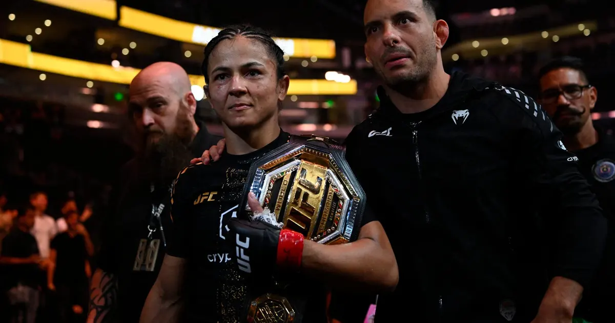 Brasil se aproxima de conquistar todos os cinturões do UFC com vitória de Natália Silva