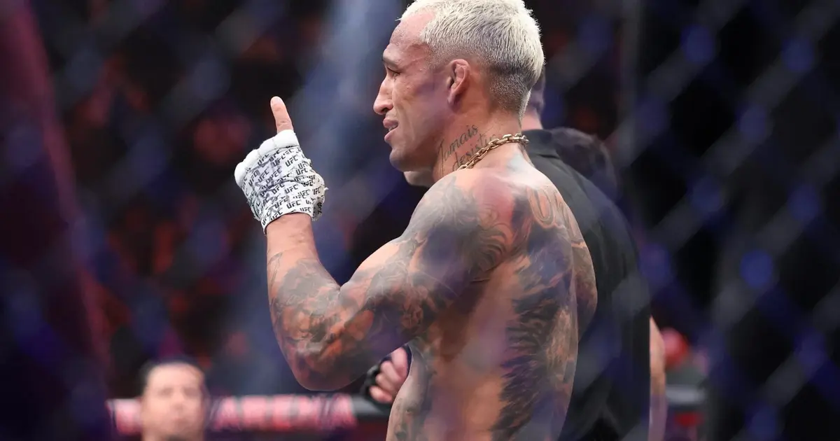 Charles Oliveira responde provocações e reafirma sua trajetória no UFC